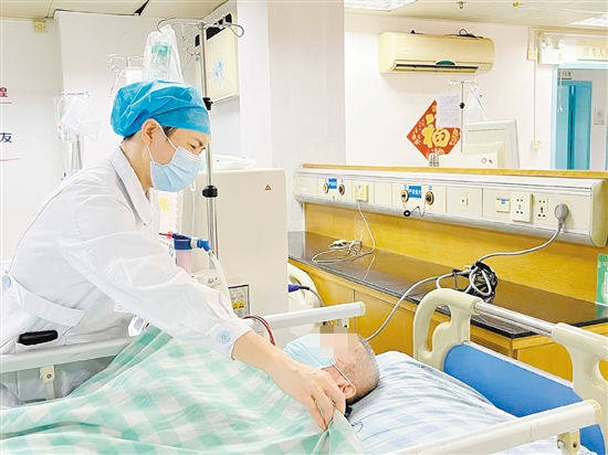 透析患者在冬天最需要的是保暖。