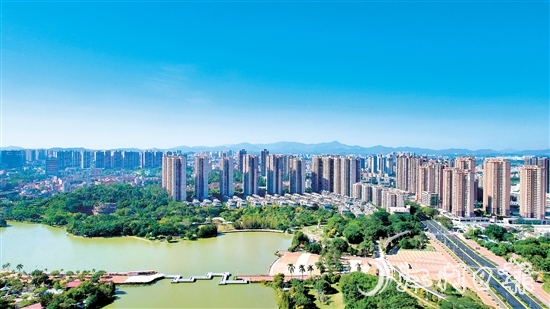 鶴山加速城市建設(shè)步伐，打造企業(yè)投資興業(yè)的首選之地。