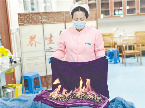 中醫(yī)特色療法助力科學減重。