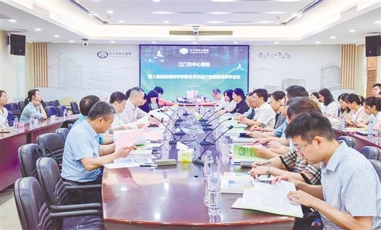 國家輔助生殖技術(shù)評(píng)審專家對(duì)江門市中心醫(yī)院PGD技術(shù)進(jìn)行了嚴(yán)格的現(xiàn)場評(píng)審。