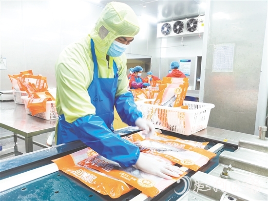 豐泫農(nóng)業(yè)專注于南美白對蝦、四大家魚等水產(chǎn)品加工。