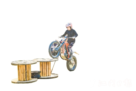 鶴山市已成功舉辦七屆“鶴騎士”機(jī)車節(jié)活動(dòng)。鶴山宣傳部供圖