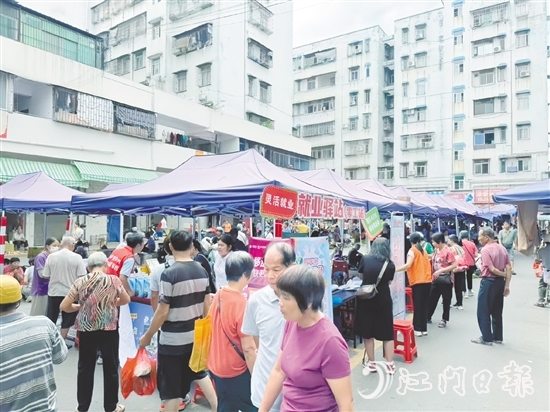 今年，開平市各就業(yè)驛站已舉辦多場招聘活動。
