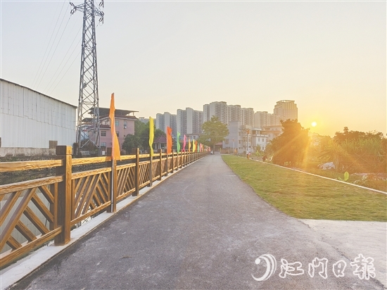 長沙街道東樂村新陂河綠道新貌。