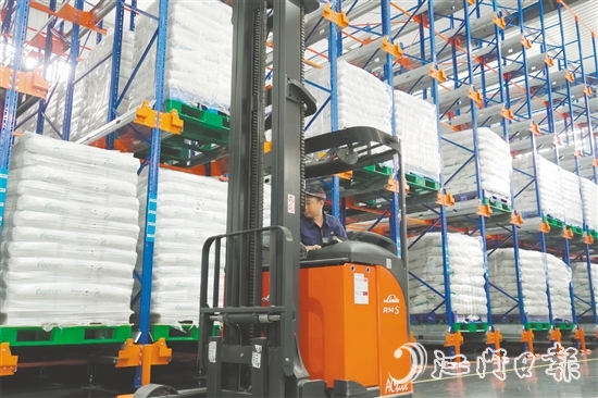 羅塞洛（廣東）明膠有限公司生產(chǎn)的食品級明膠可為保健食品、功能性食品提供膠原原料支撐。