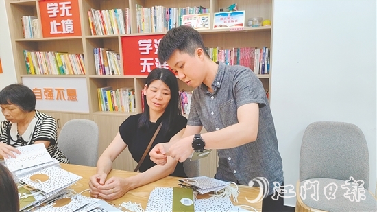 臺(tái)城街道精心培育“富民工坊”等一批特色鮮明、廣受好評(píng)的常態(tài)化服務(wù)品牌，切實(shí)增強(qiáng)居民的認(rèn)同感和歸屬感。