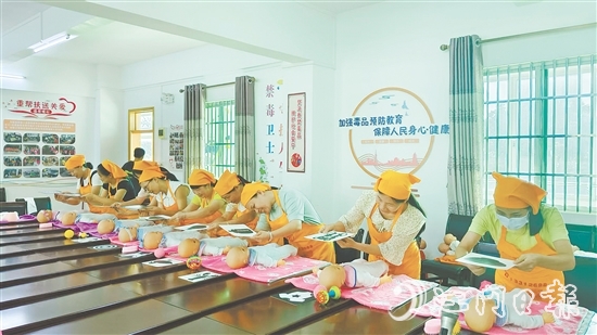 公益培訓(xùn)班的課程將理論與實操結(jié)合，讓廣大學(xué)員盡快掌握專業(yè)的婦嬰護(hù)理知識和技能。