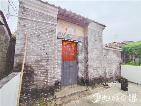 鐘少瓊的家被村民稱為“蓢頭密室”。