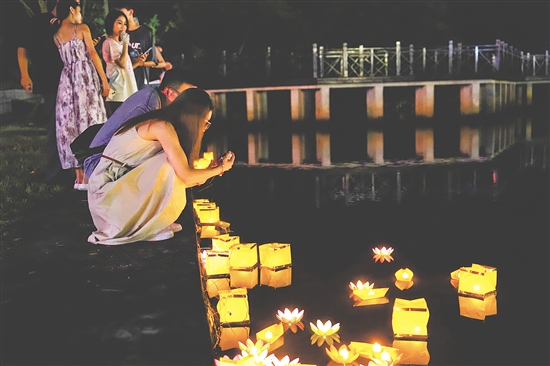 “七夕等圩”活動(dòng)的核心魅力，在于對(duì)傳統(tǒng)習(xí)俗的創(chuàng)新詮釋。