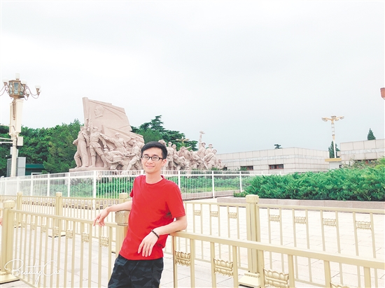 臺(tái)山市赤溪中學(xué)教師覃富有 臺(tái)山市赤溪中學(xué)教師覃富有