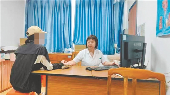 成立女子肛腸門(mén)診，旨在讓女性患者安心就診。