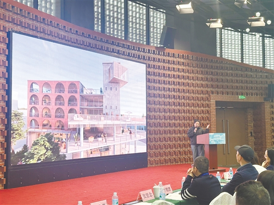 社會賽道一等獎由無跡設計團隊的《百合圩大院》斬獲，作品創(chuàng)新提出打造“全球首個以世界文化遺產為背景的數(shù)字游民文化社區(qū)”。