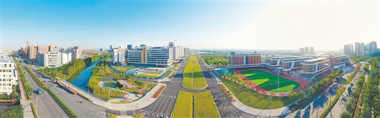 “十四五”期間，江門國家高新區(qū)崛起了一座站在“國家隊(duì)”之列的安全應(yīng)急產(chǎn)業(yè)園。郭永樂