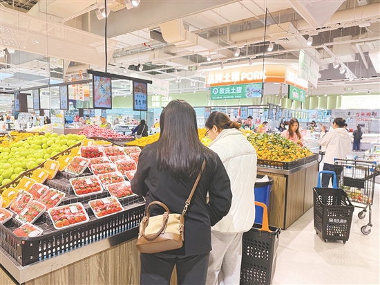 江門(mén)超市品牌日益豐富，競(jìng)爭(zhēng)也更加激烈。