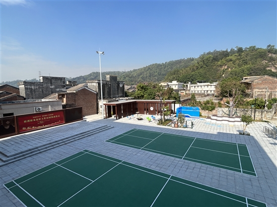 龍泉村文化公園不僅服務(wù)龍泉村村民，還將服務(wù)周邊約1萬名常住人口。