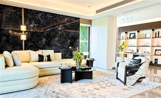 江發(fā)·翡翠觀瀾樣板房實(shí)景圖。