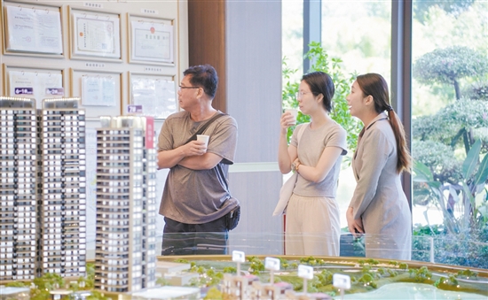 高品質(zhì)住宅吸引不少消費(fèi)者的目光。