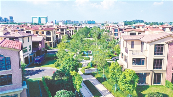 低層住宅居住舒適度高且保值率相對較高。