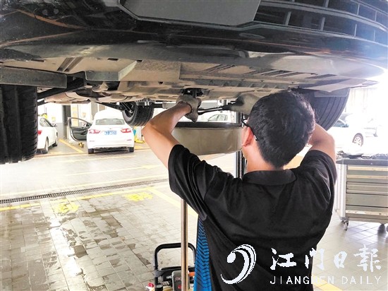 跑量車型因為保有量大，所以配件都非常好找，維修起來也更加便宜。