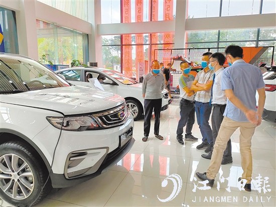 今年上半年，江門市區(qū)消費者買車熱情高。