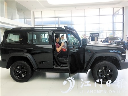 部分熱銷車型即使加價也沒辦法插隊。