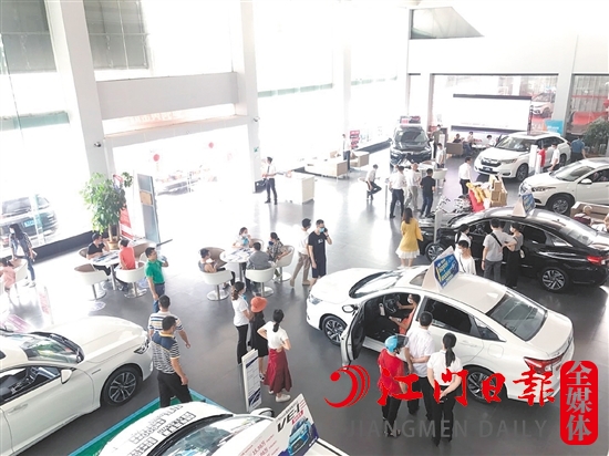 補貼的發(fā)放，將進一步激發(fā)消費者的購車熱情。