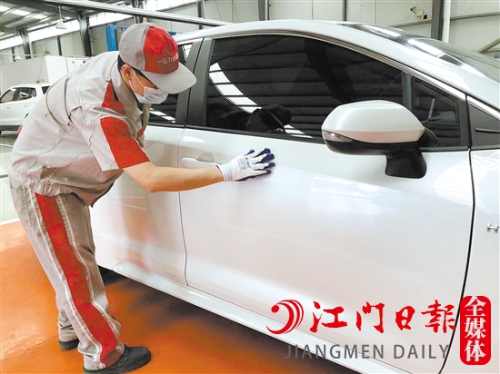 賣車前可以對(duì)車輛進(jìn)行適當(dāng)?shù)木S護(hù)。