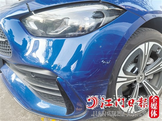 許多車主都有停車時被剮蹭的經歷。