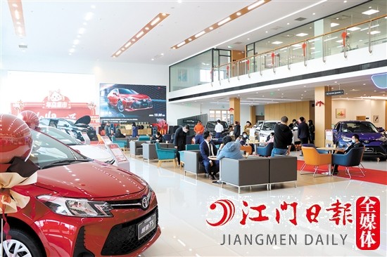 春節(jié)假期后期，4S店的客流量明顯增多。