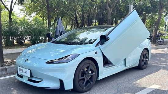 昊鉑GT的外觀很拉風。