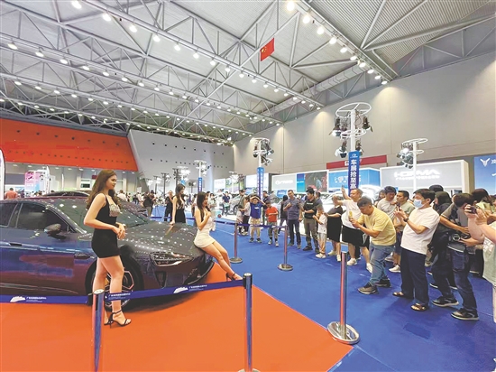 車展現(xiàn)場將有不少備受矚目的汽車品牌亮相。