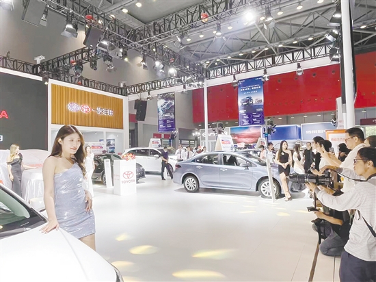 主辦方致力營造放心舒適的看車、購車環(huán)境。